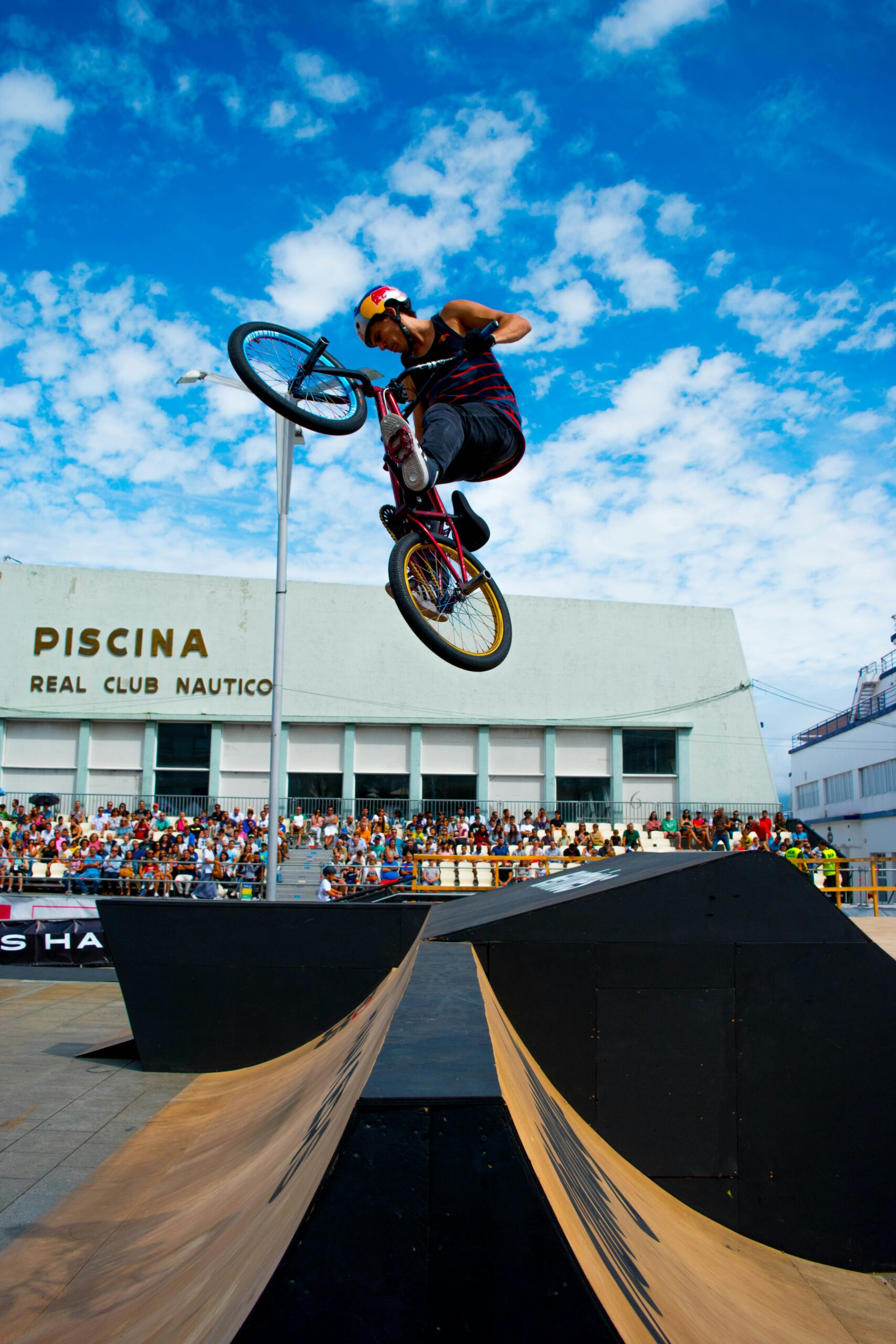 Rider BMX Rideissime en démonstration
